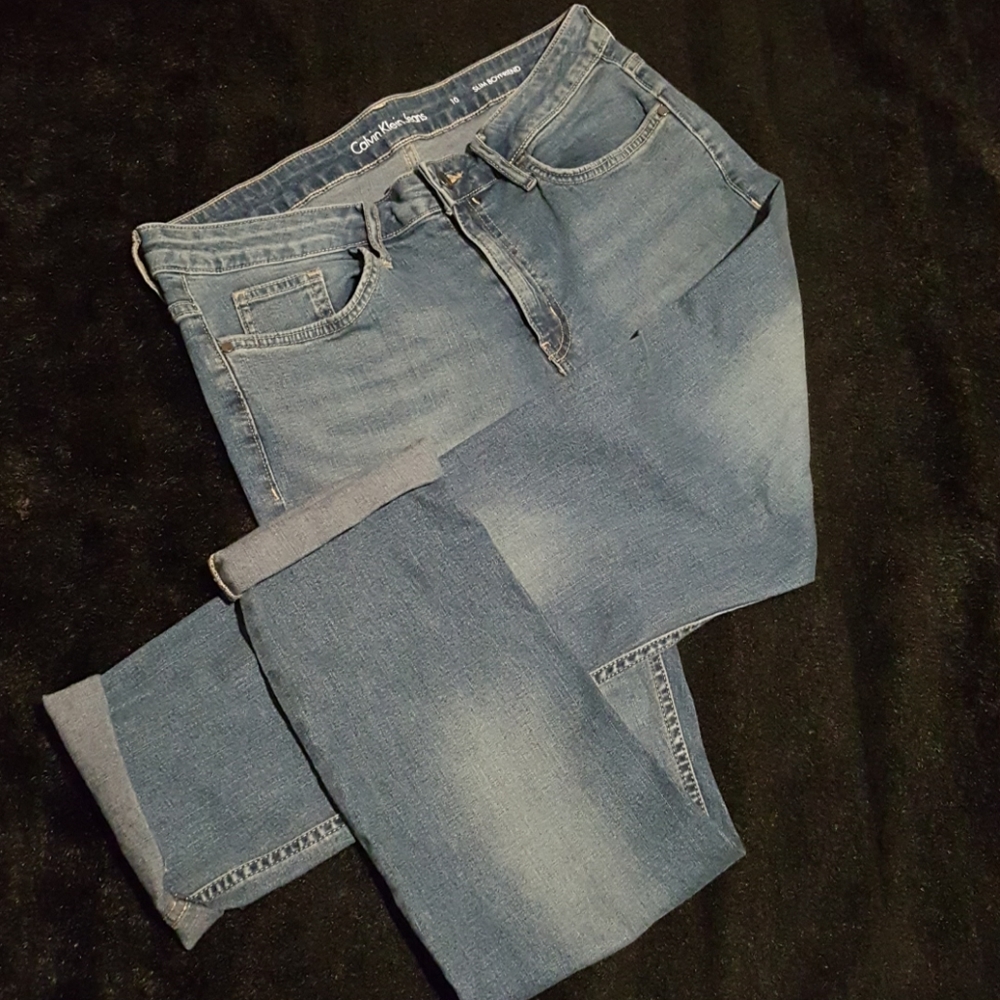 Calvin Klein Slim Boyfriend Jean